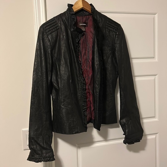 Danier Women’s Zip Up Leather Jacket w/Ruffles - Picture 1 of 7